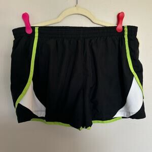 Nike Performance Shorts Women’s Large